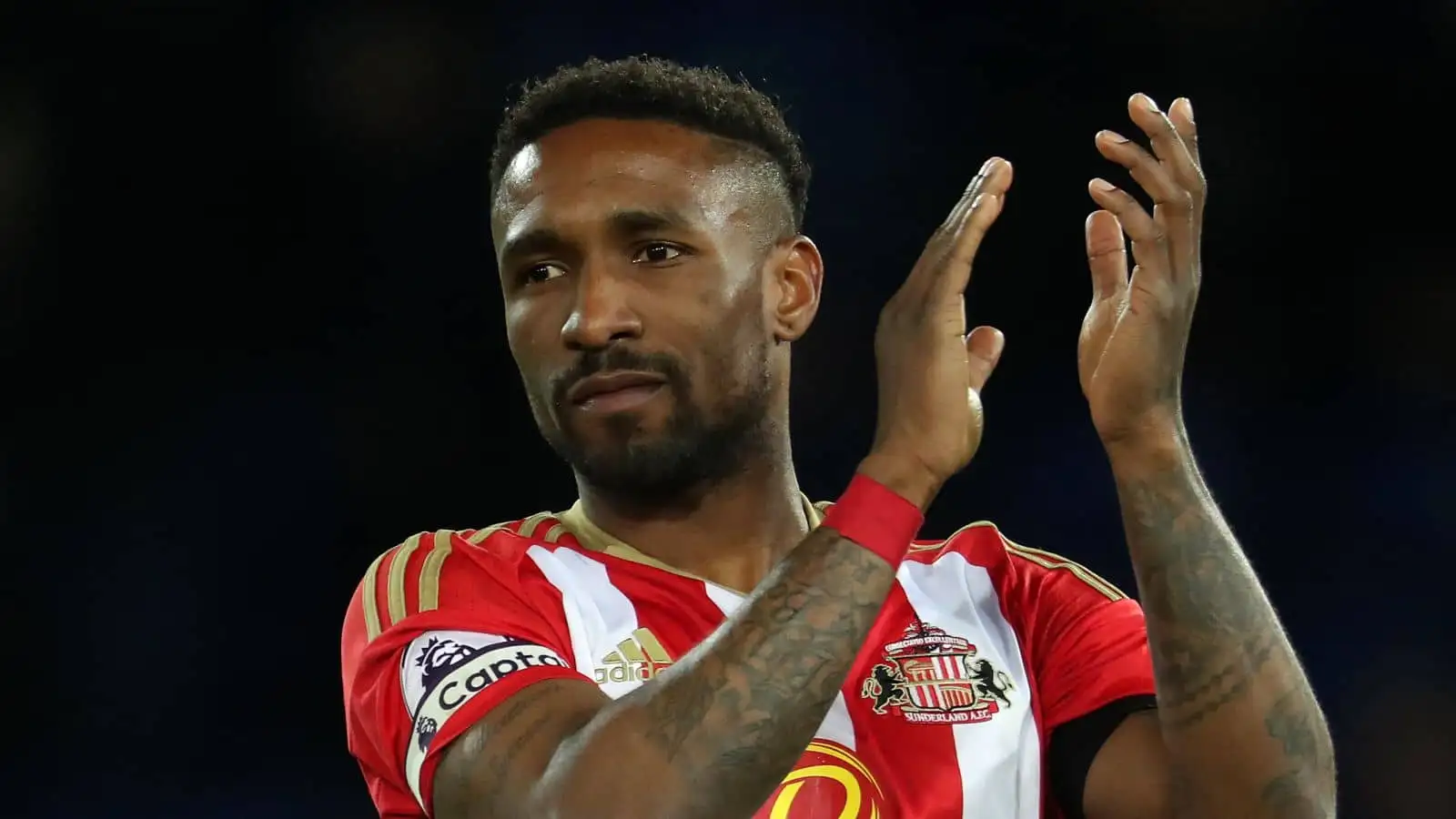 Jermain Defoe says he owes career to two people as veteran striker announces retirement