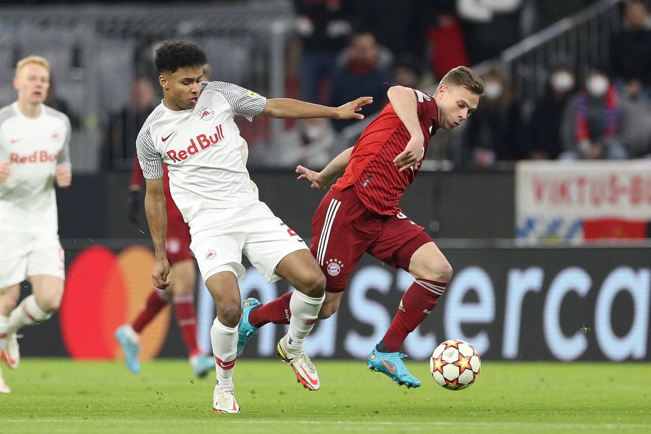 Klopp refusing to give up as Liverpool talks ‘opened’ for prolific Dortmund target