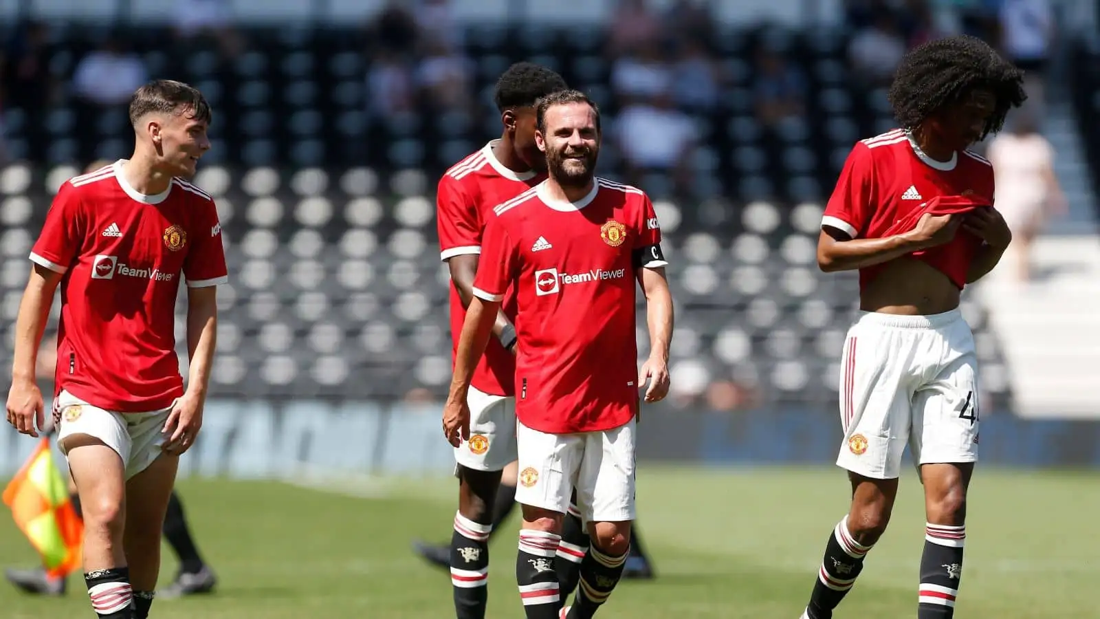 ‘Succeed at Man Utd’ – Academy graduate star reveals exciting talks ahead of Ten Hag reign