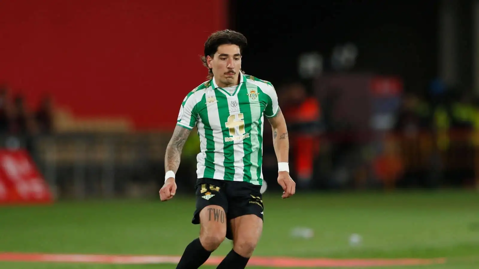 Arsenal defender Hector Bellerin joins Real Betis on loan