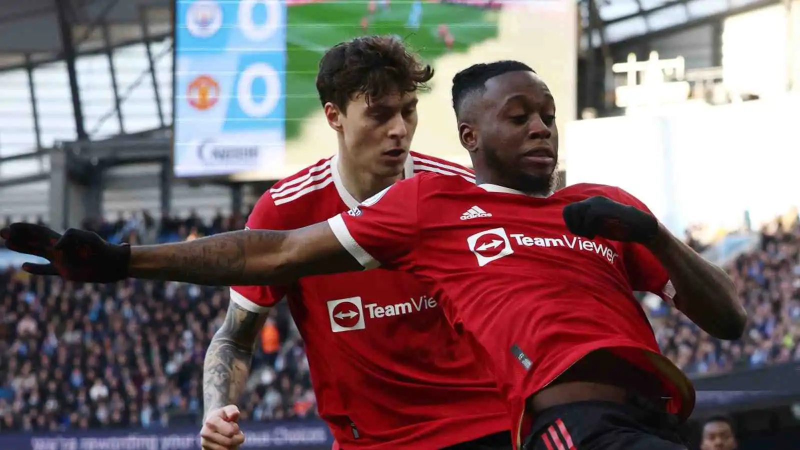 Victor Lindelof and Aaron Wan-Bissaka defending for Manchester United