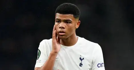 Tottenham aiming to loan out Dane Scarlett, but receive poignant warning about fellow striker’s failure