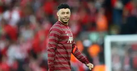 Liverpool transfer news: Alex Oxlade-Chamberlain up for sale as Premier League duo sniff deal