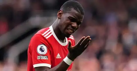 Louis Saha completely destroys Man Utd transfer policy after ‘sad’ exit of ‘top player’ Paul Pogba
