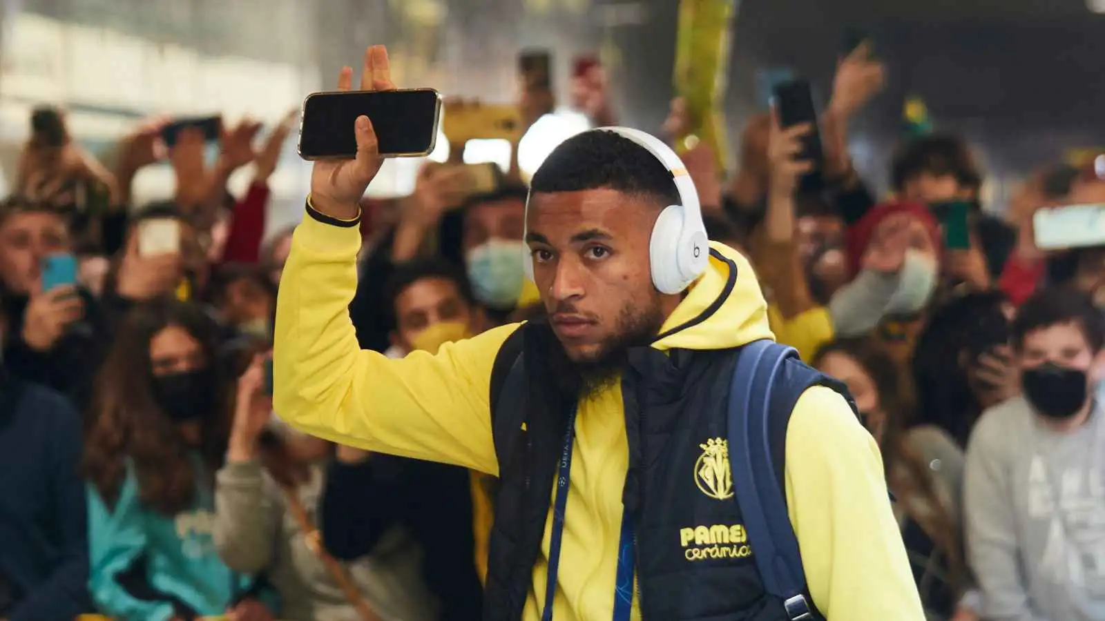 Arnaut Danjuma arriving for a Villarreal match