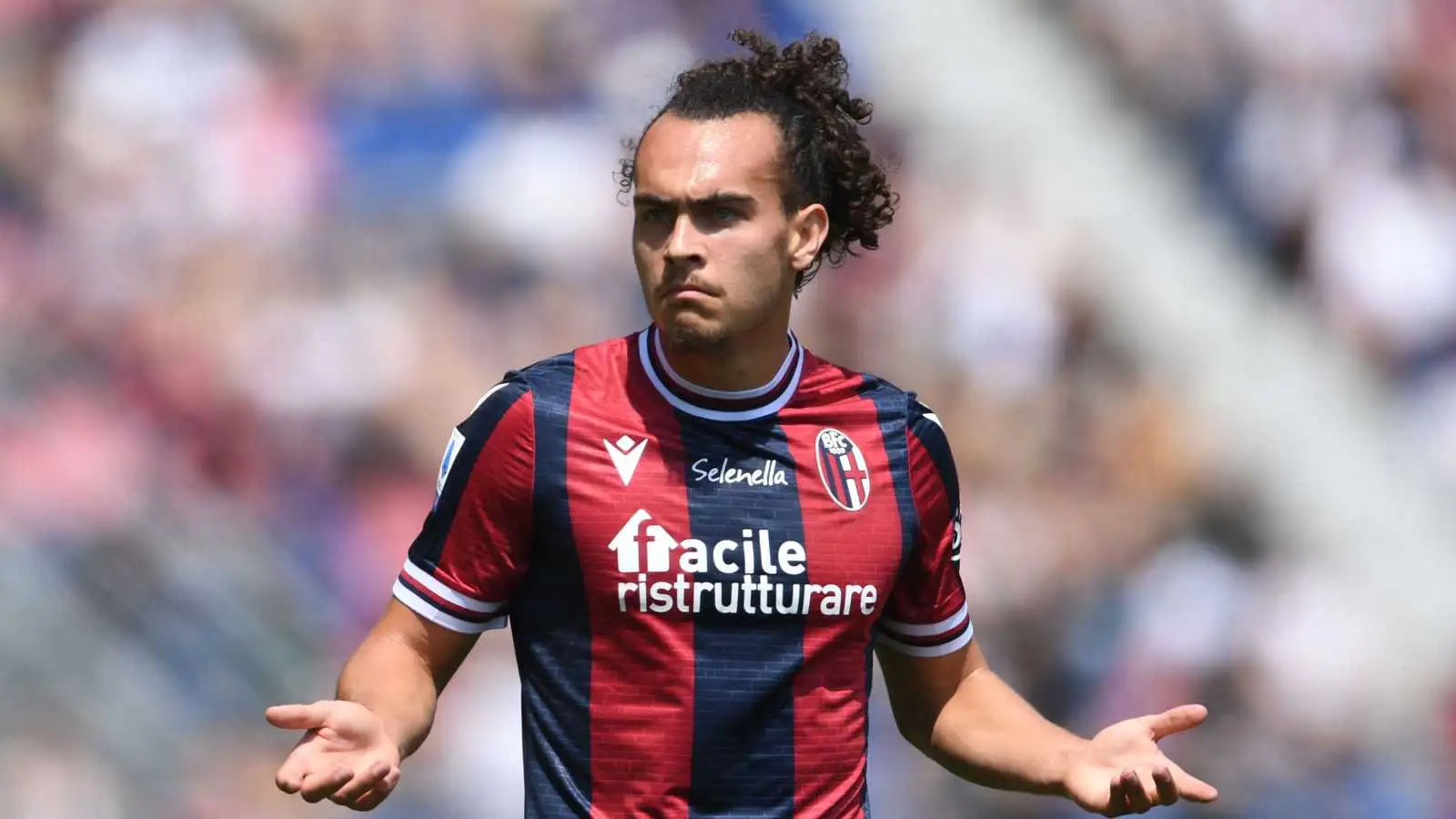Tactical theory could push Bologna defender Arthur Theate to West Ham for bargain fee