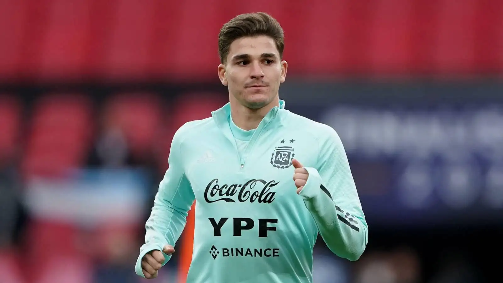 Exciting Julian Alvarez verdict as Emi Martinez backs new Man City striker to become a ‘superstar’