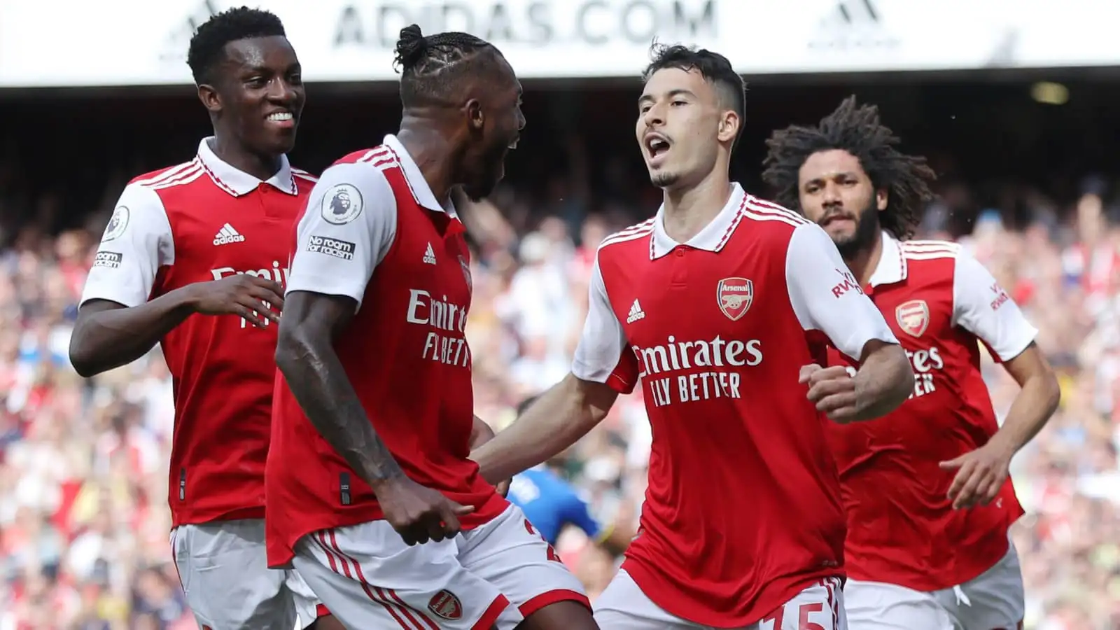 Gabriel Martinelli celebrates Arsenal goal alongside Eddie mNketiah, Nuno Tavares and Mohamed Elneny