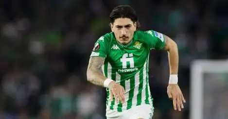 Hector Bellerin transfer news: UCL team begins talks with Arsenal over full-back after Real Betis loan