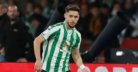 Fee agreed, medical booked but Betis star Alex Moreno does U-turn over Nottingham Forest move