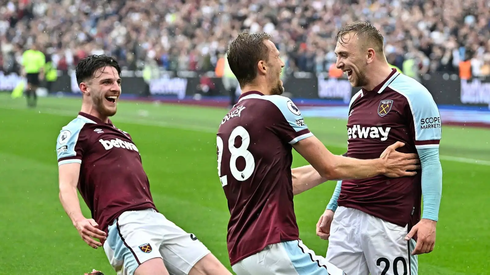 Arsenal take first step towards huge West Ham raid, as Bernd Leno begins talks with London rival
