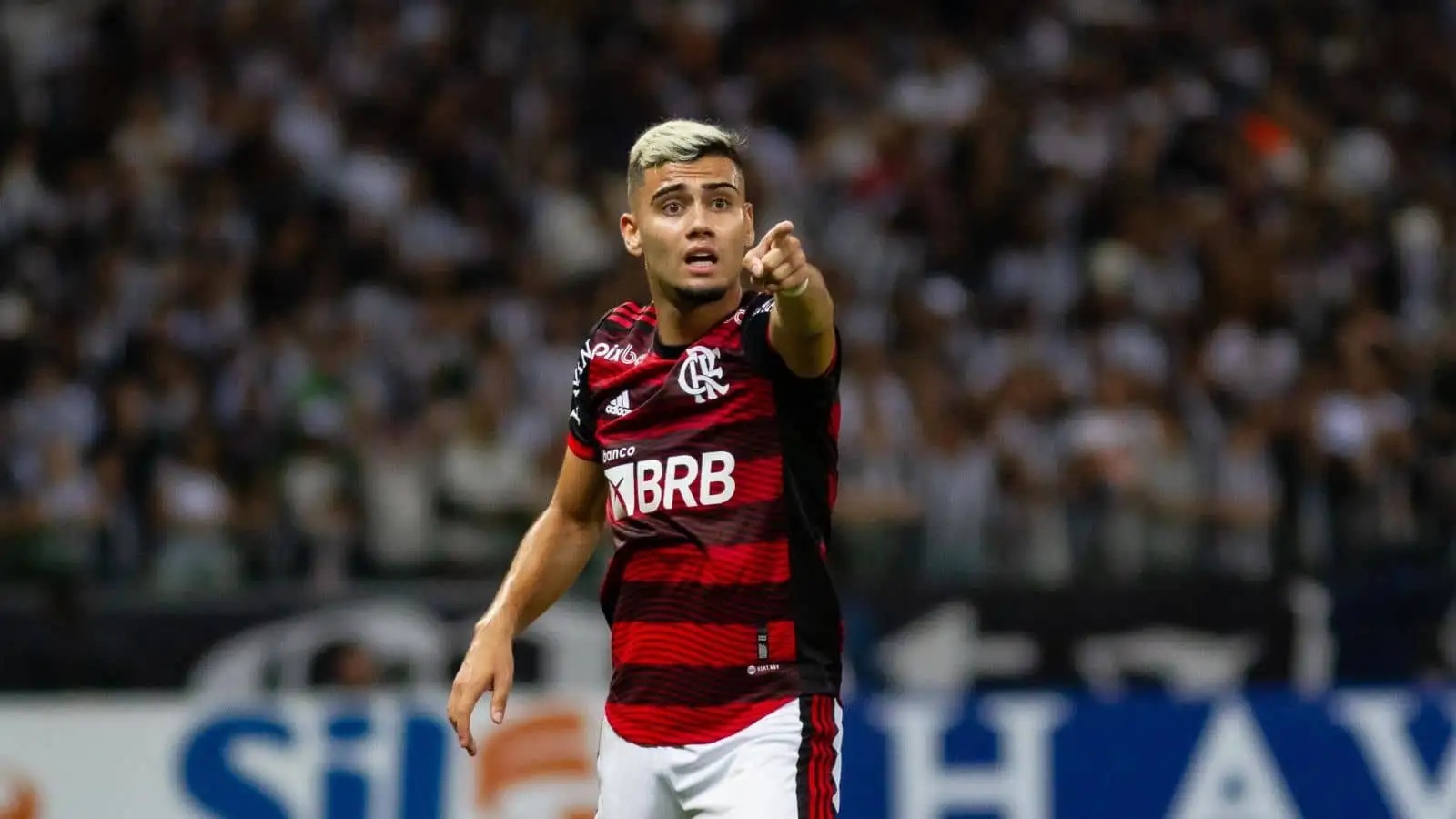 Man Utd in fresh Andreas Pereira transfer talks, as Fulham offer sparks reported exit agreement