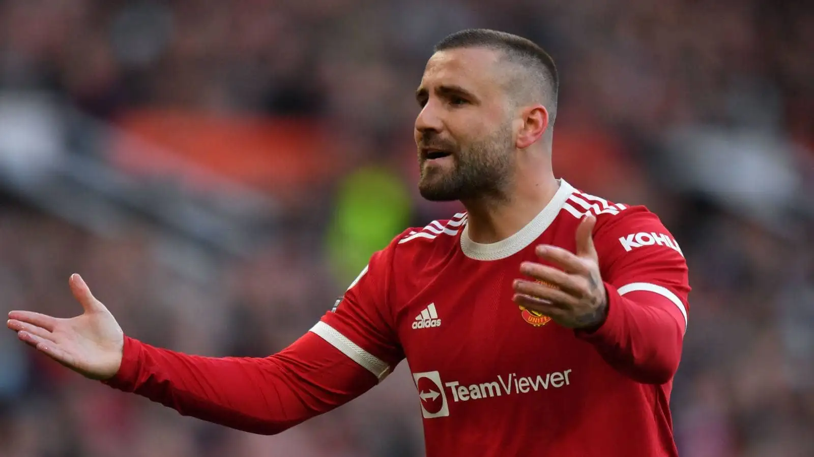 Paul Scholes suggests winner of Luke Shaw, Tyrell Malacia battle after struggling to suss out Ten Hag thoughts