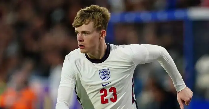 Keane Lewis-Potter playing for England under-21s