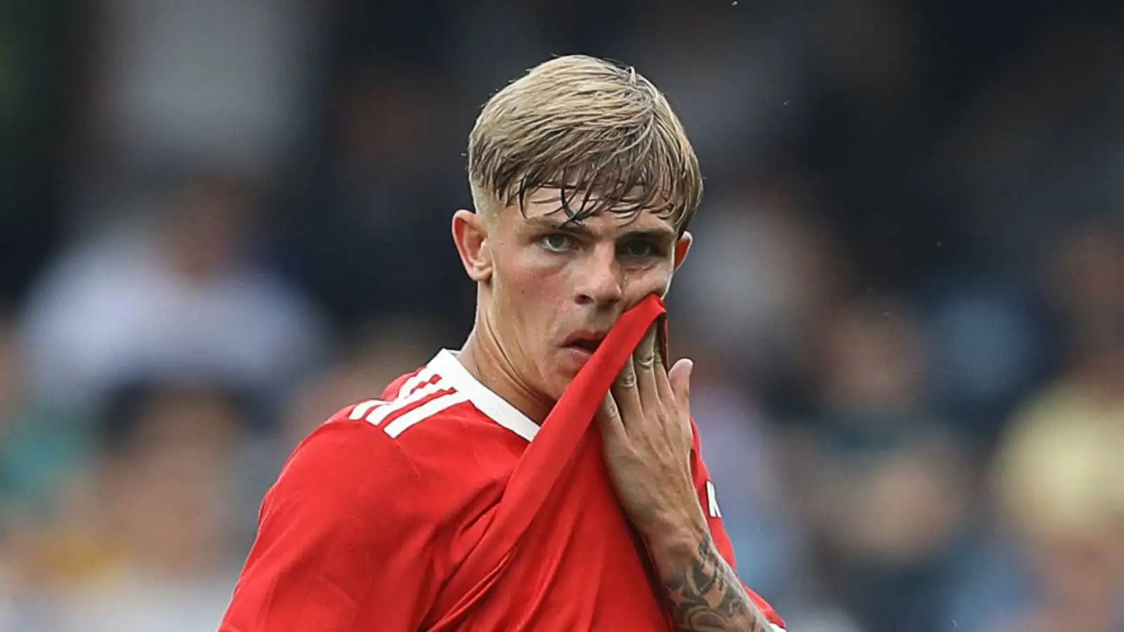 Man Utd outcast gets Southampton escape route as pre-cursor to three-way Walker-Peters battle