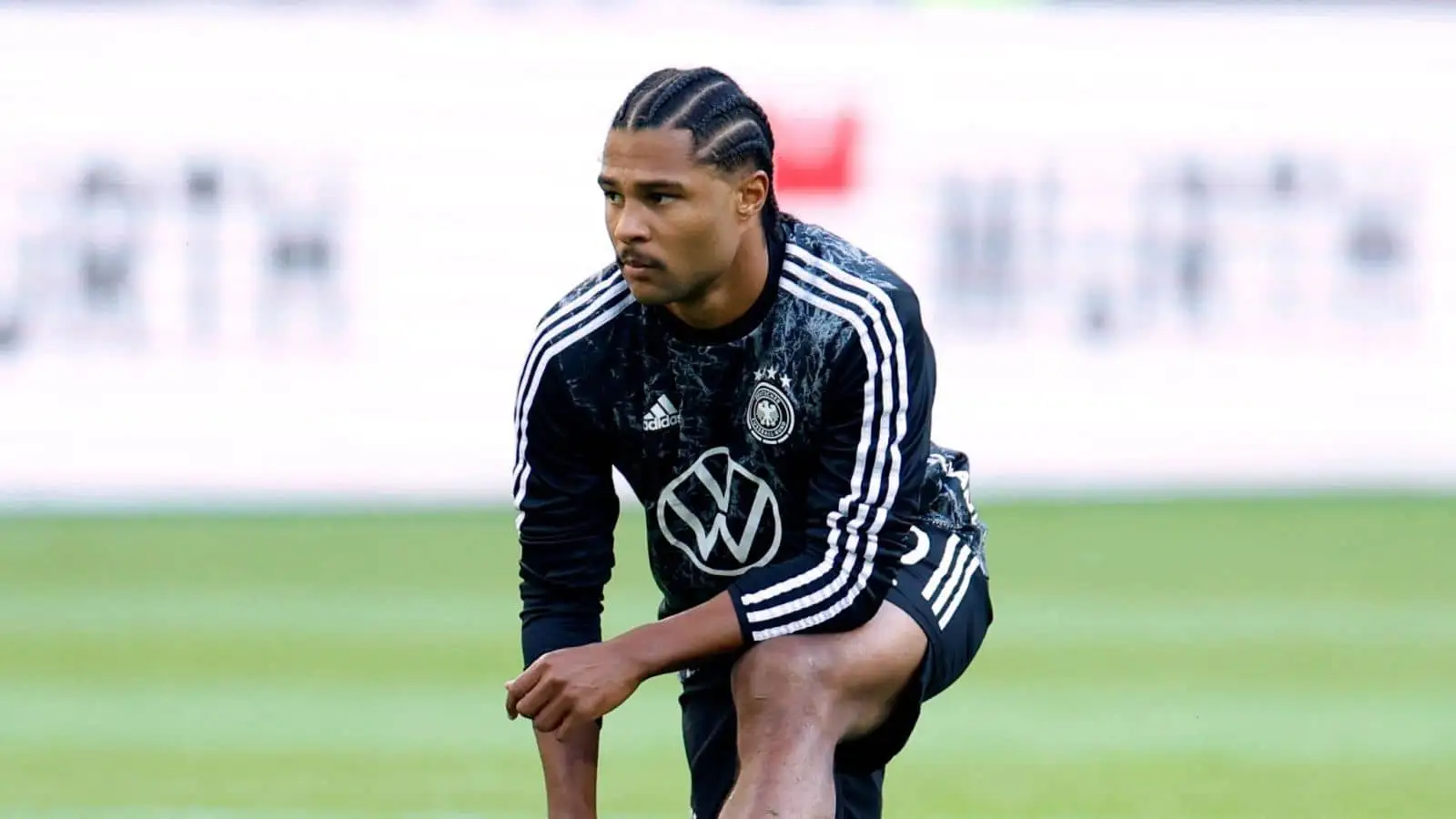 Serge Gnabry close to Chelsea, Man Utd snub with new Bayern contract, as twist to Arsenal claim emerges
