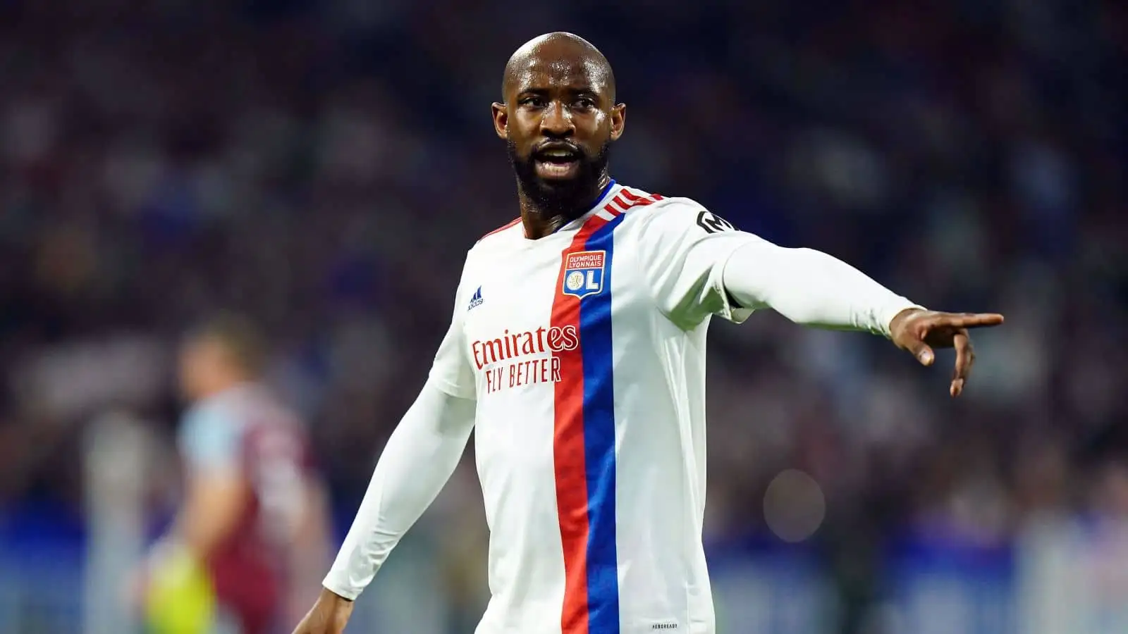 Transfer Gossip: Arsenal looking to hijack Man Utd move for Ligue 1 striker; Tottenham considering shock £30m swoop for old boy