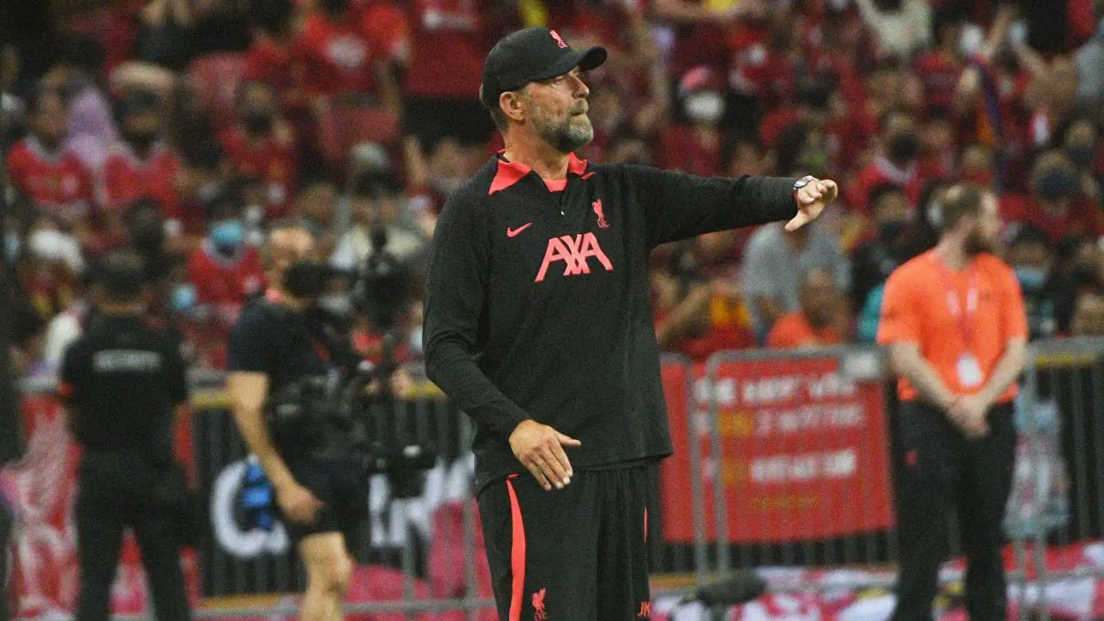 Jurgen Klopp provides Alex Oxlade-Chamberlain injury update; makes prediction over Liverpool duo’s availability for start of season