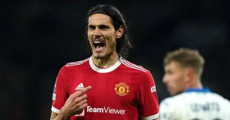 Cavani reaches agreement to join UCL semi-finalists, with ex-Man Utd hitman to force £20m striker out