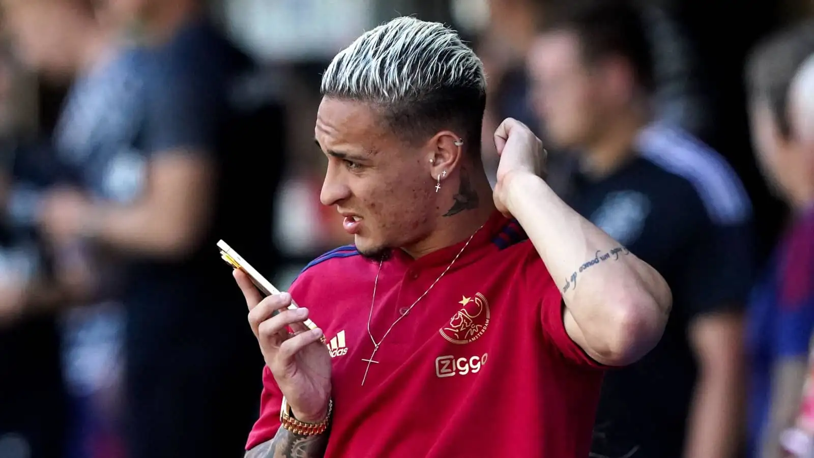 Man Utd told Antony pursuit has an air of ‘desperation’, with tell-tale sign suggesting he’s not as good as Ten Hag thinks