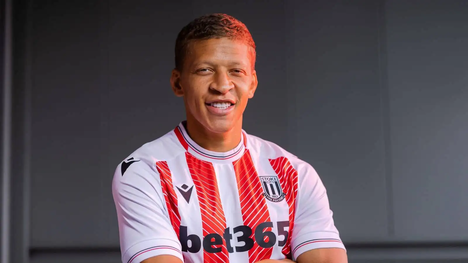 Dwight Gayle ends sixyear Newcastle stay and makes Championship return