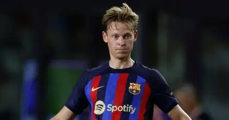 Frenkie de Jong transfer: Fresh update from Barcelona chief keeps Man Utd guessing as Xavi makes painful decision