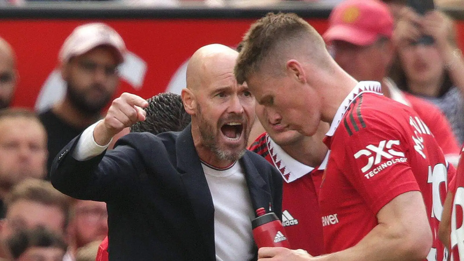 Erik ten Hag shouting towards Scott McTominay