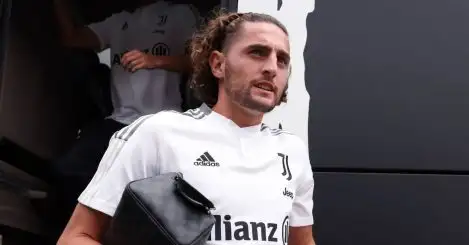 Adrien Rabiot a step closer to Man Utd after Juventus thrash out terms with successor; separate loan deal agreed