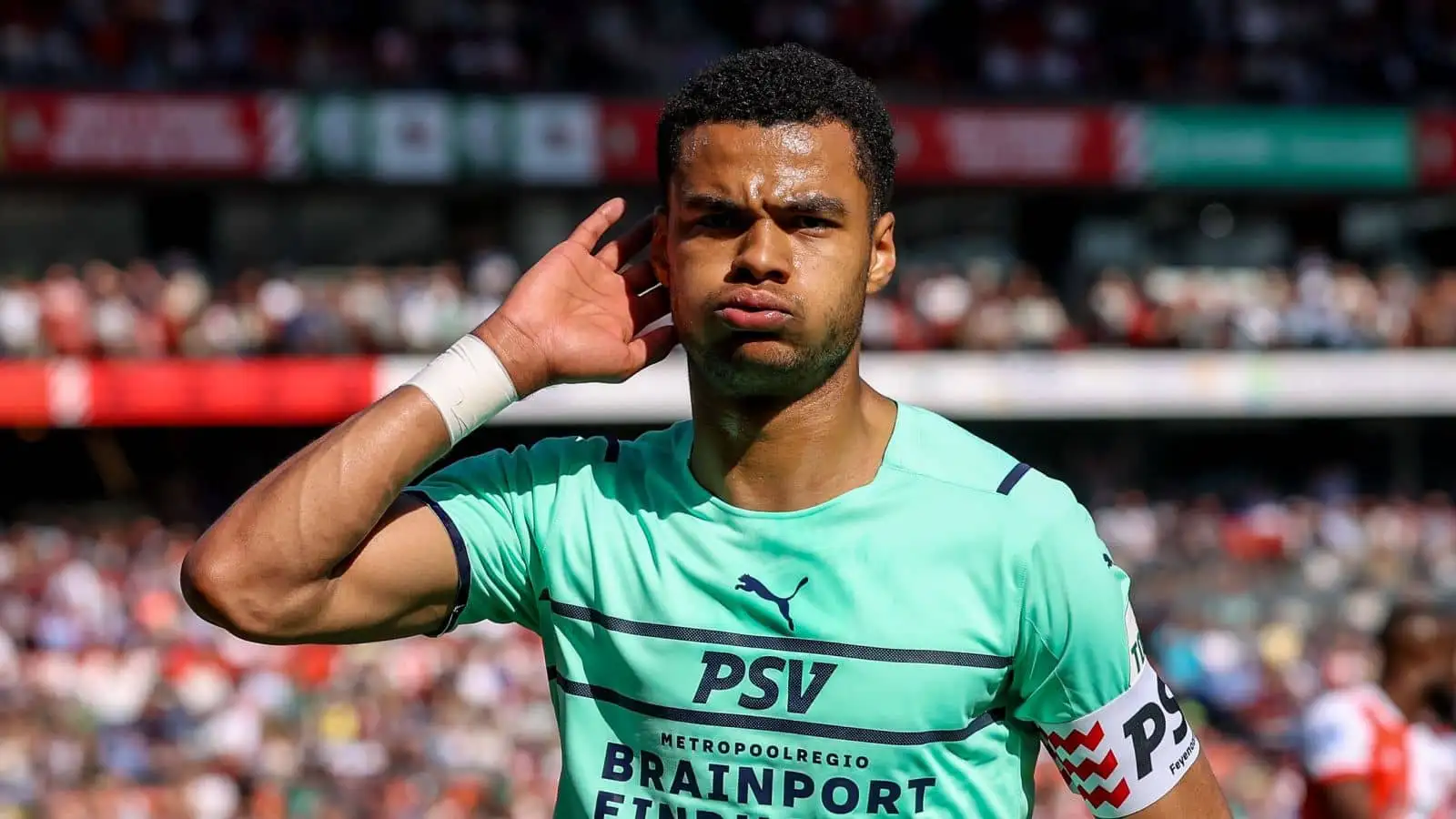 Cody Gakpo of PSV celebrates his goal during the Dutch Eredivisie match between Feyenoord and PSV at Stadion Feyenoord