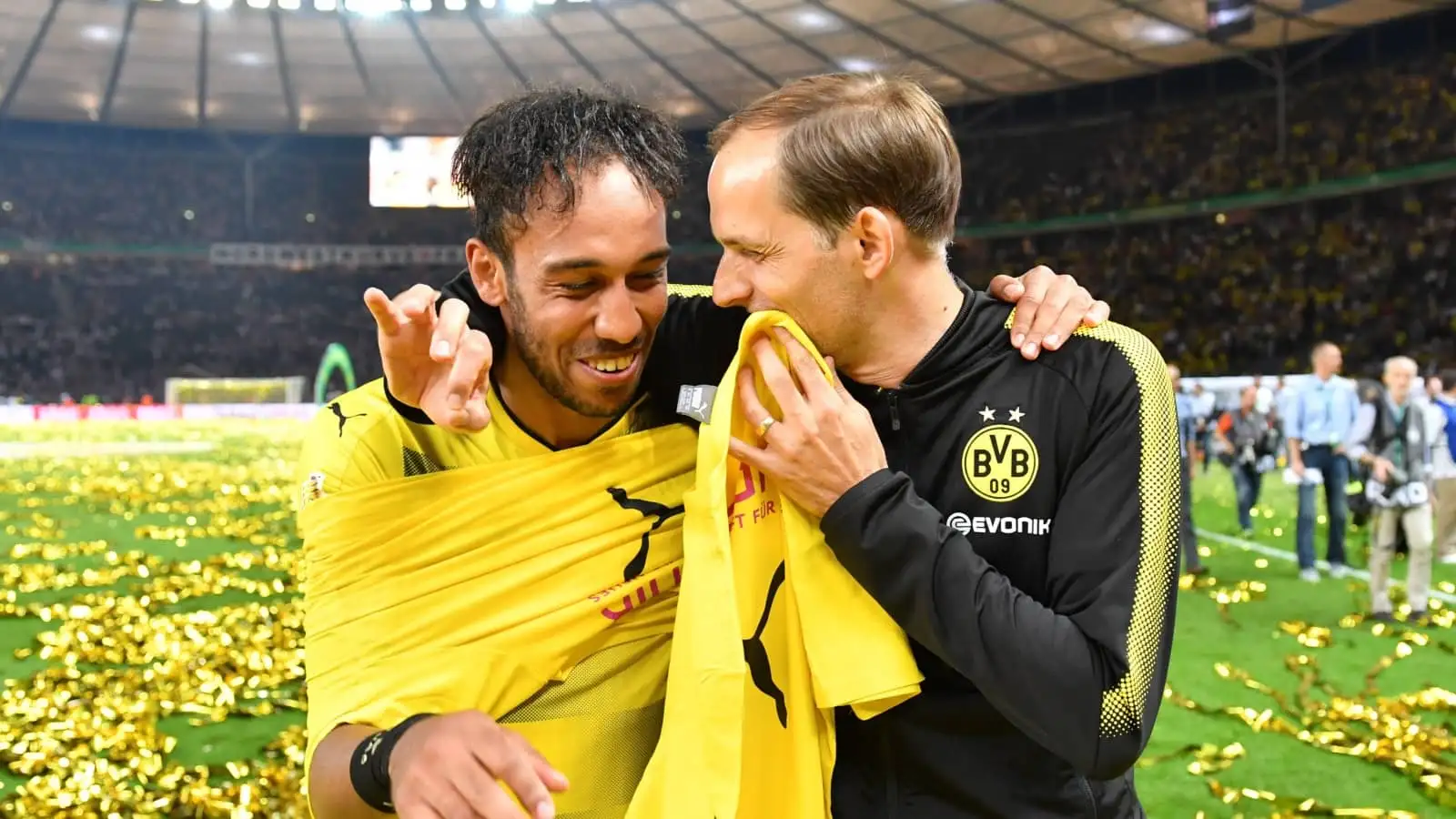 Pierre-Emerick Aubameyang deal takes new twist as Barca play hardball over Chelsea demands