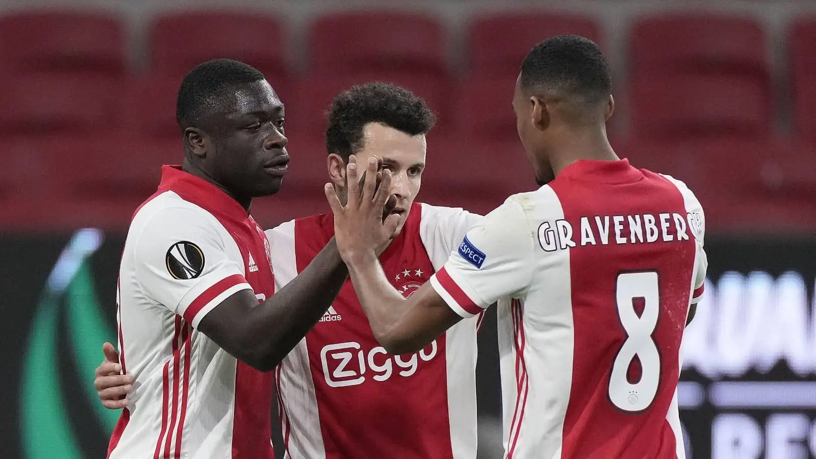 Ten Hag striker favourite explains Man Utd snub amid manager’s plea to join Red Devils