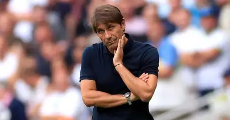 Italian journalist delivers worrying update on Antonio Conte future as Tottenham boss holds out for another job