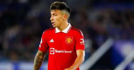 Carragher claims three standout Lisandro Martinez qualities won’t remove ‘not normal’ Man Utd concern