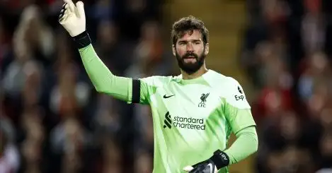 Man Utd, Tottenham told to copy Liverpool trick and capture ‘new Alisson’, but Emi Martinez warning issued