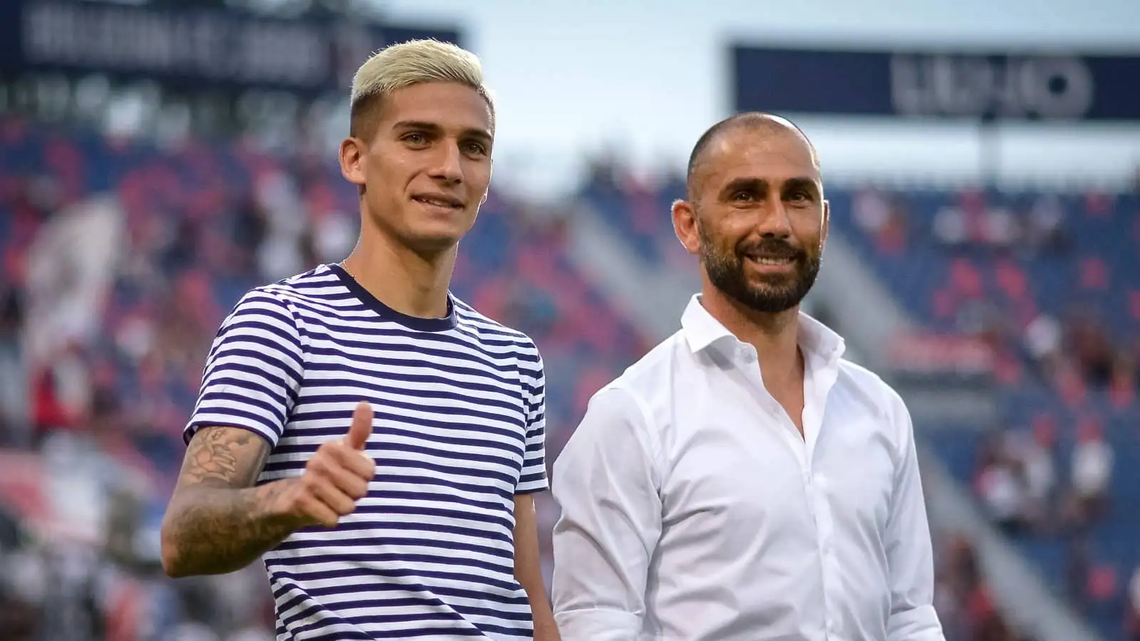 Club director clashes with Man Utd over summer transfer talks and sheds light on failed swoop