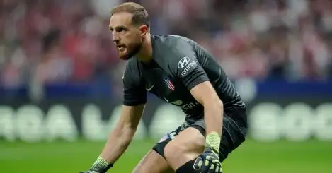 Man Utd told ‘not great’ issue would ruin Jan Oblak transfer chances, as Tottenham backed for signing