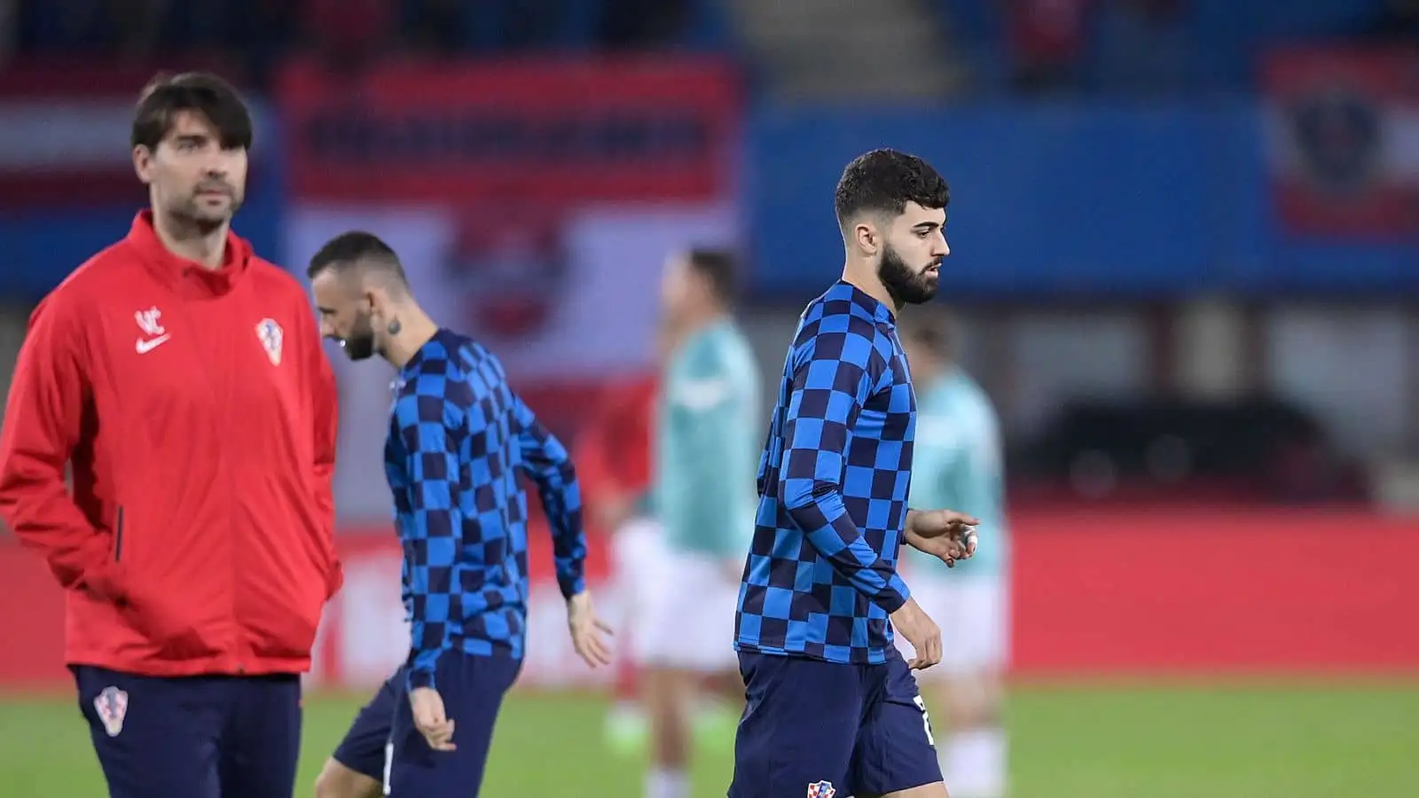 Transfer Gossip: Boehly learns from harsh Chelsea lesson with luxury double deal to put trio on tenterhooks; Nottingham Forest eye ex-Prem bosses