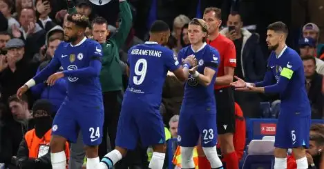 Pundit savages Chelsea duo as Graham Potter forced into decisions over player ‘not really that effective’