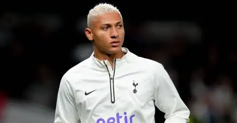 Lampard bluntly reminds Richarlison why he is at Everton after jibe, but insists respect for Tottenham forward