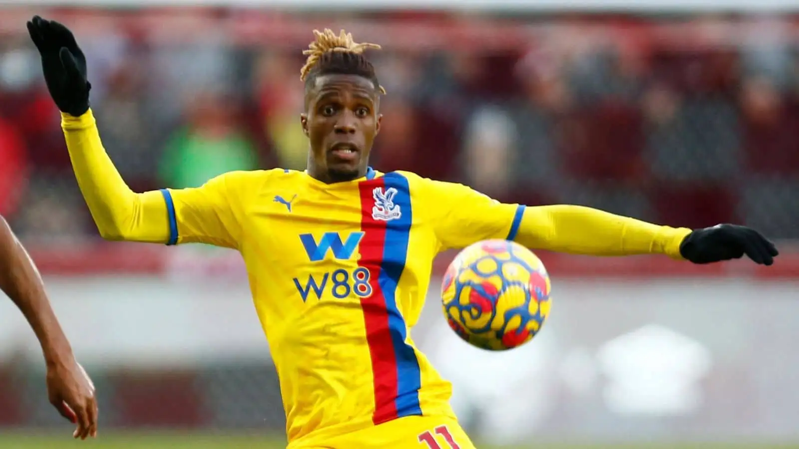 Wilfried Zaha: Fabrizio Romano rates Arsenal chances as Ronaldo link-up is rejected and CL giants slug it out