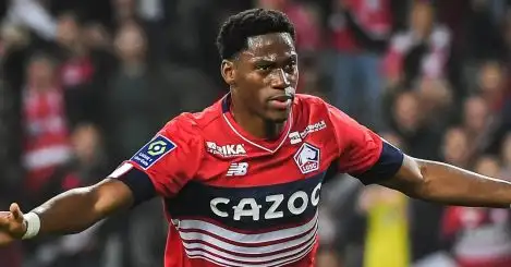 Chelsea get green light to sign striker Man Utd want, as Ligue 1 ace drops huge statement on next step