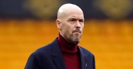 Man Utd schedule talks to resolve transfer of attacker Ten Hag has left in limbo, as Fabrizio Romano confirms three separate offers