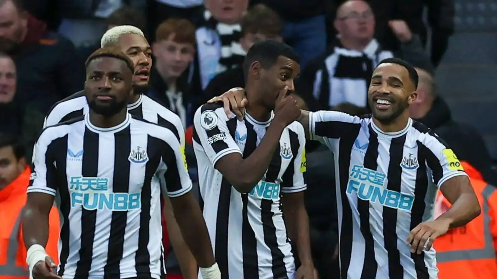 Allan Saint-Maximin, Joelinton, Alexander Isak and Callum Wilson of Newcastle