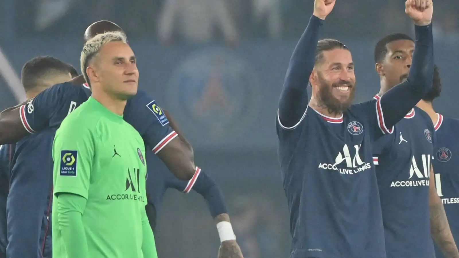 Nottingham Forest revive deal for ex-Real Madrid star who ‘wants to play’ in Premier League