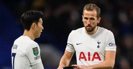 Gary Neville reveals price Man Utd would be delighted to pay when signing world-class Tottenham forward