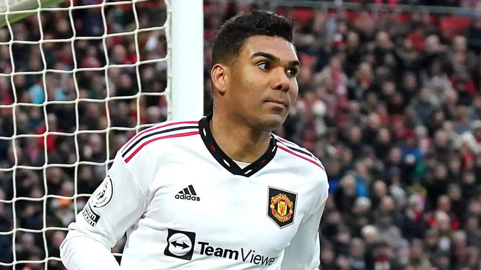 Casemiro playing for Man Utd