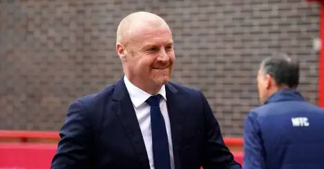 Sean Dyche completes first Everton transfer as flop offloaded to European club in £30m deal