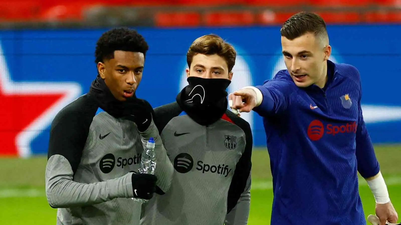 Chelsea raid Barcelona for 'top-level specialist' to replace summer 2022  signing in ruthless upgrade