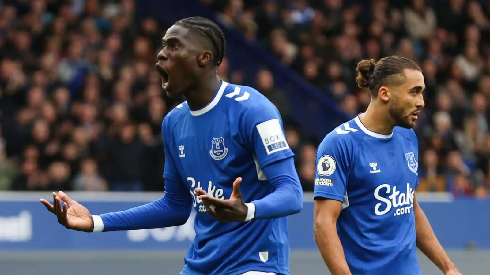 Amadou Onana, Dominic Calvert-Lewin Everton