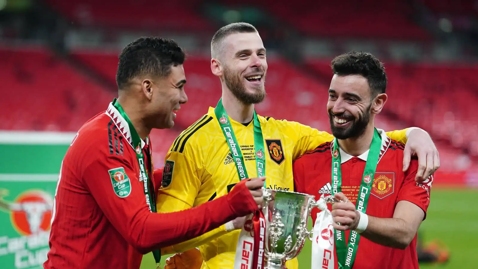 David de Gea Man Utd exit: Fernandes takes thinly-veiled swipe at club after keeper’s heartfelt exit message